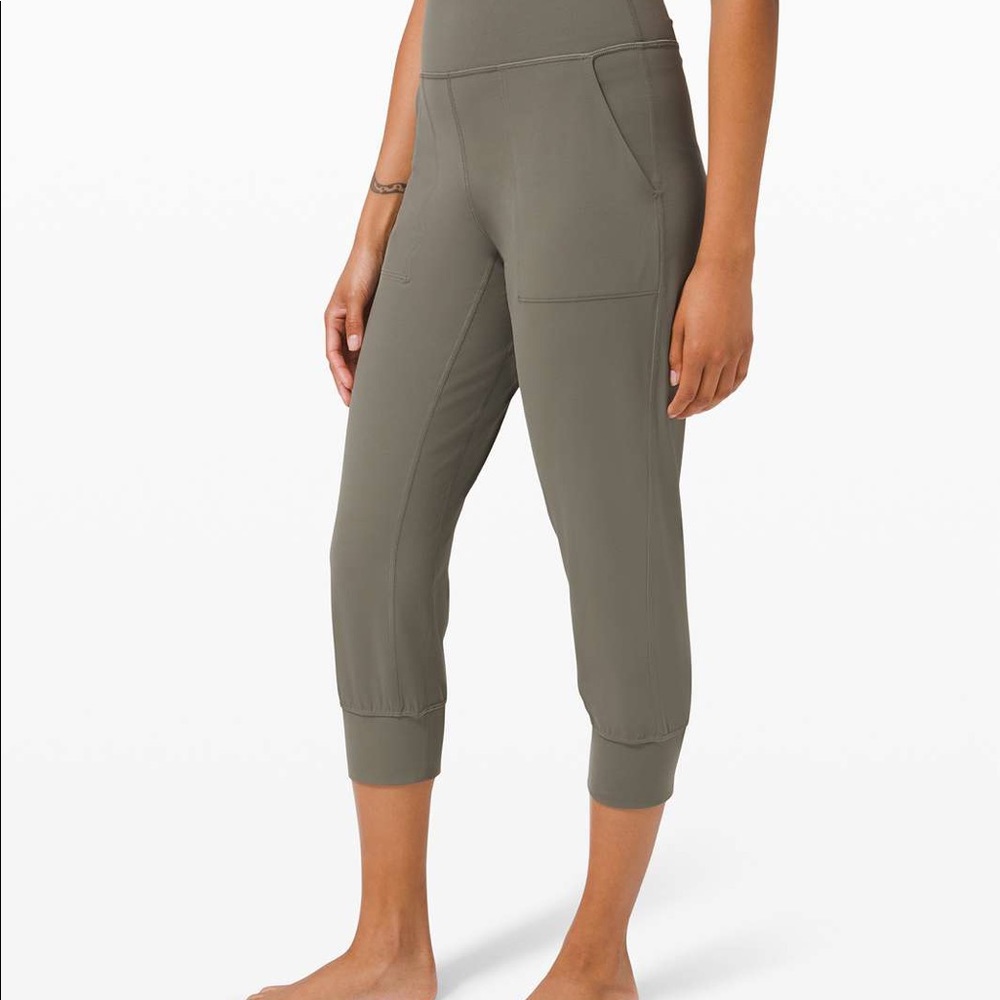 Lululemon Align Jogger Crop 23”